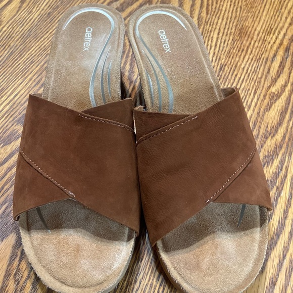 Aetrex Cora Slip on Wedge Sandal 10.5 - Picture 3 of 11